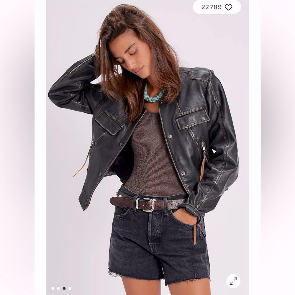 Citizens Of Humanity Annabelle Jean shorts cutoff  Parker revolve Aritzia
